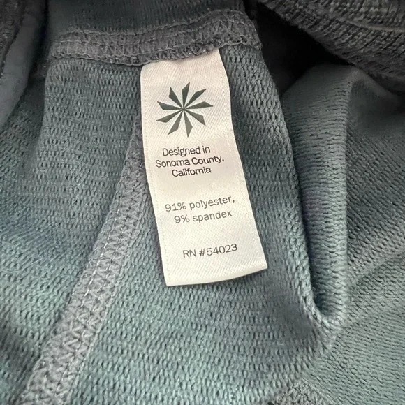 Athleta Downplay Sweat Shorts Gray Size Small XL - Picture 5 of 6